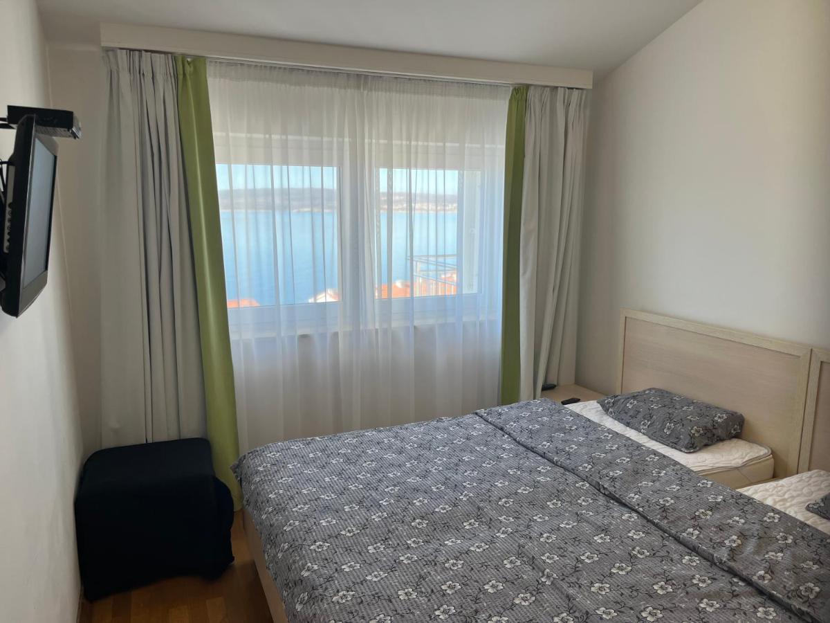 Apartman Maja Selce Exteriör bild